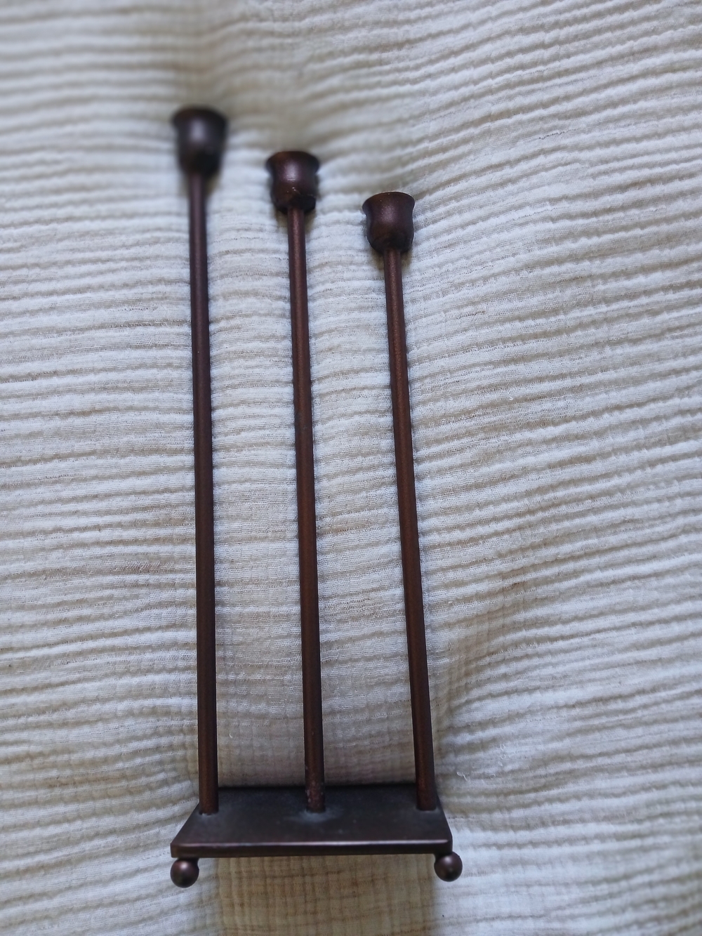 Burgundy/brownish Metal Candle Holder